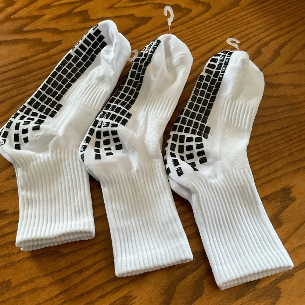 NWOT Crew Sports Grip Socks (3 pr)